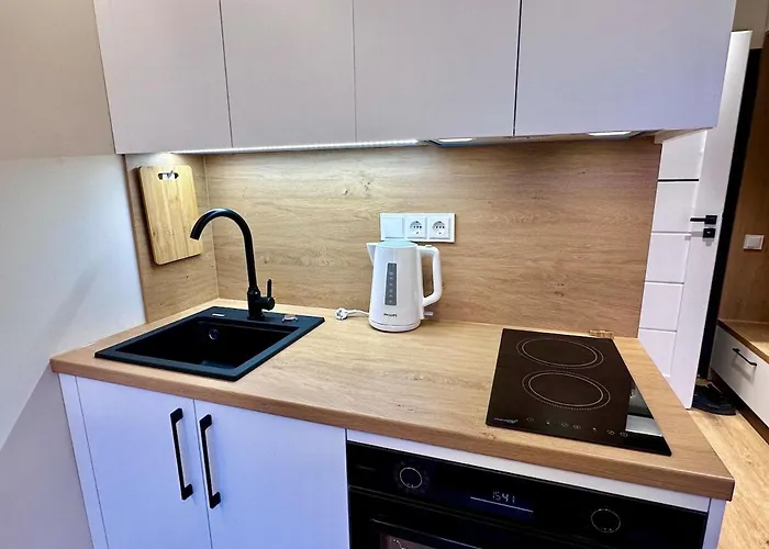 Brand New In The Center *