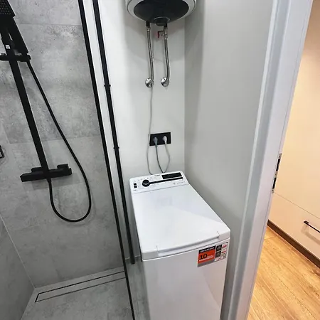 Brand New In The Center Apartment