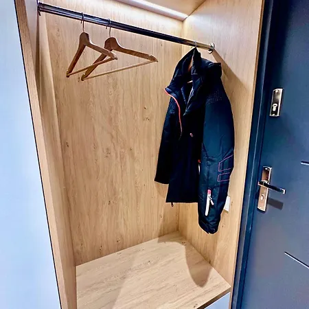 Brand New In The Center *