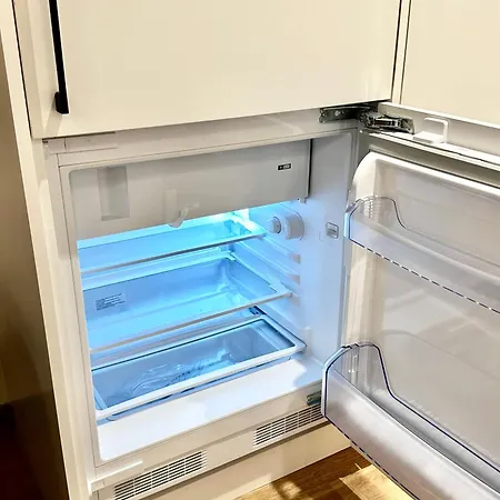 Brand New In The Center Apartment