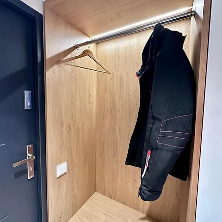 Brand New In The Center Apartment