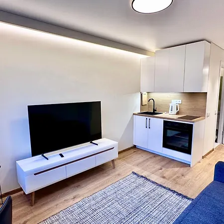 Brand New In The Center *