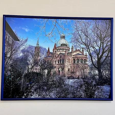 Brand New In The Center Апартаменты